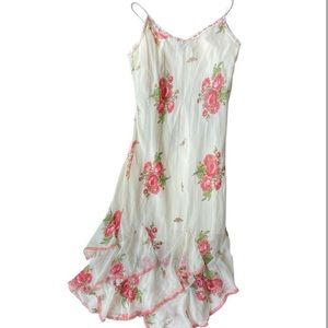Beautiful vintage Y2k floral butterfly dress